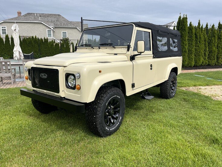 Thumbnail Photo undefined for 1996 Land Rover Defender 110